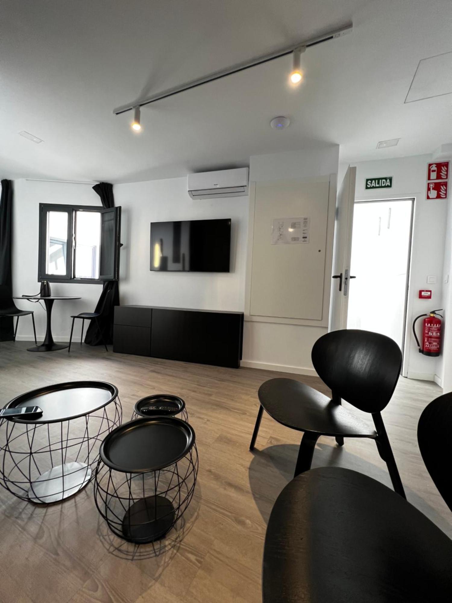 Pensión A-cero Living Alicante