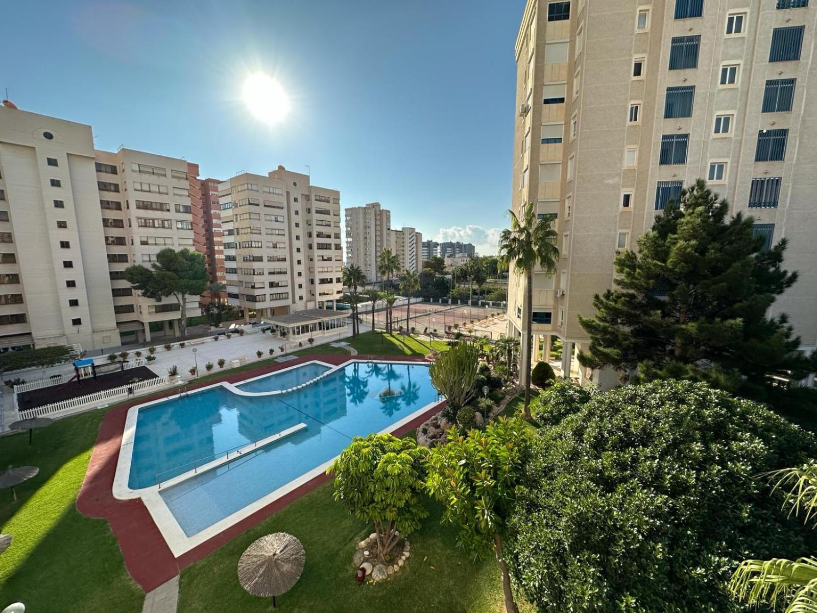 Vistas Al Mar, Piscina Y Playa Alicante