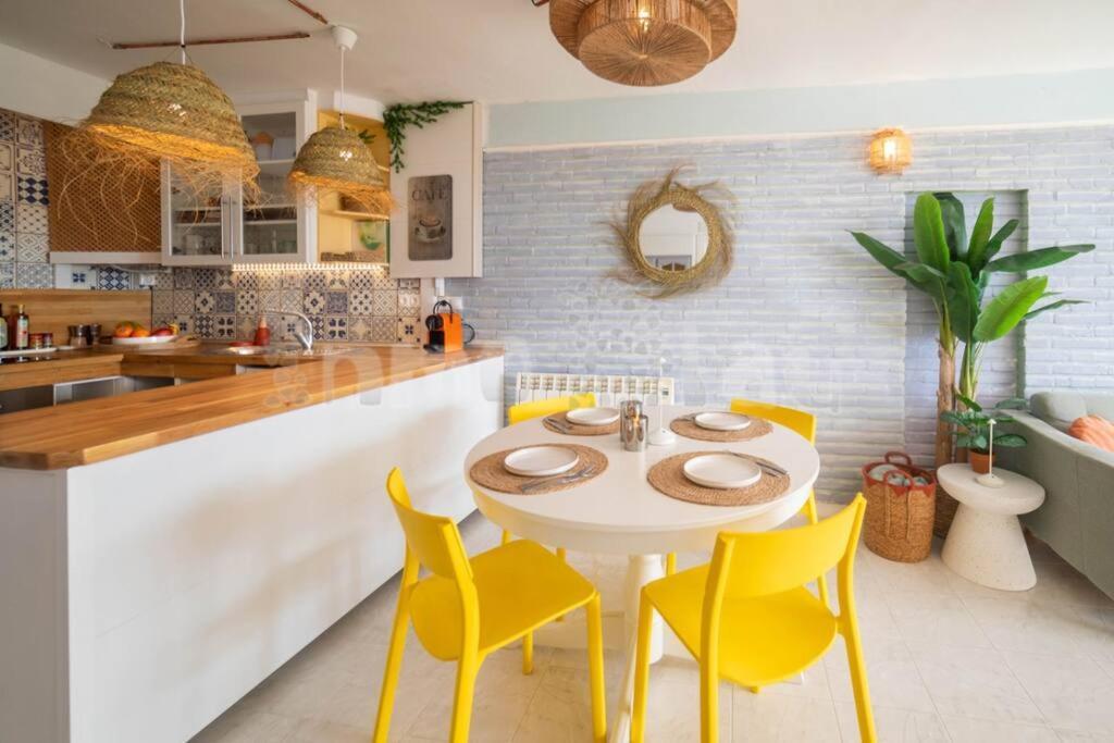 Apartamento Face A La Avec Parking Gratuit Libre D'acces *