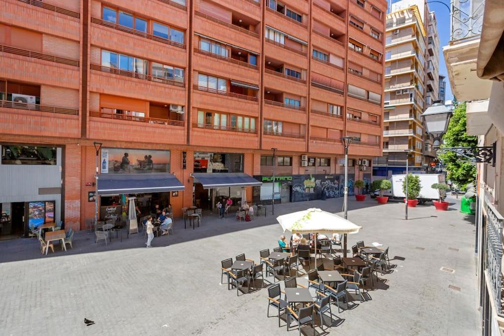 Apartamento Comfy At Old Town Plaza With Ac