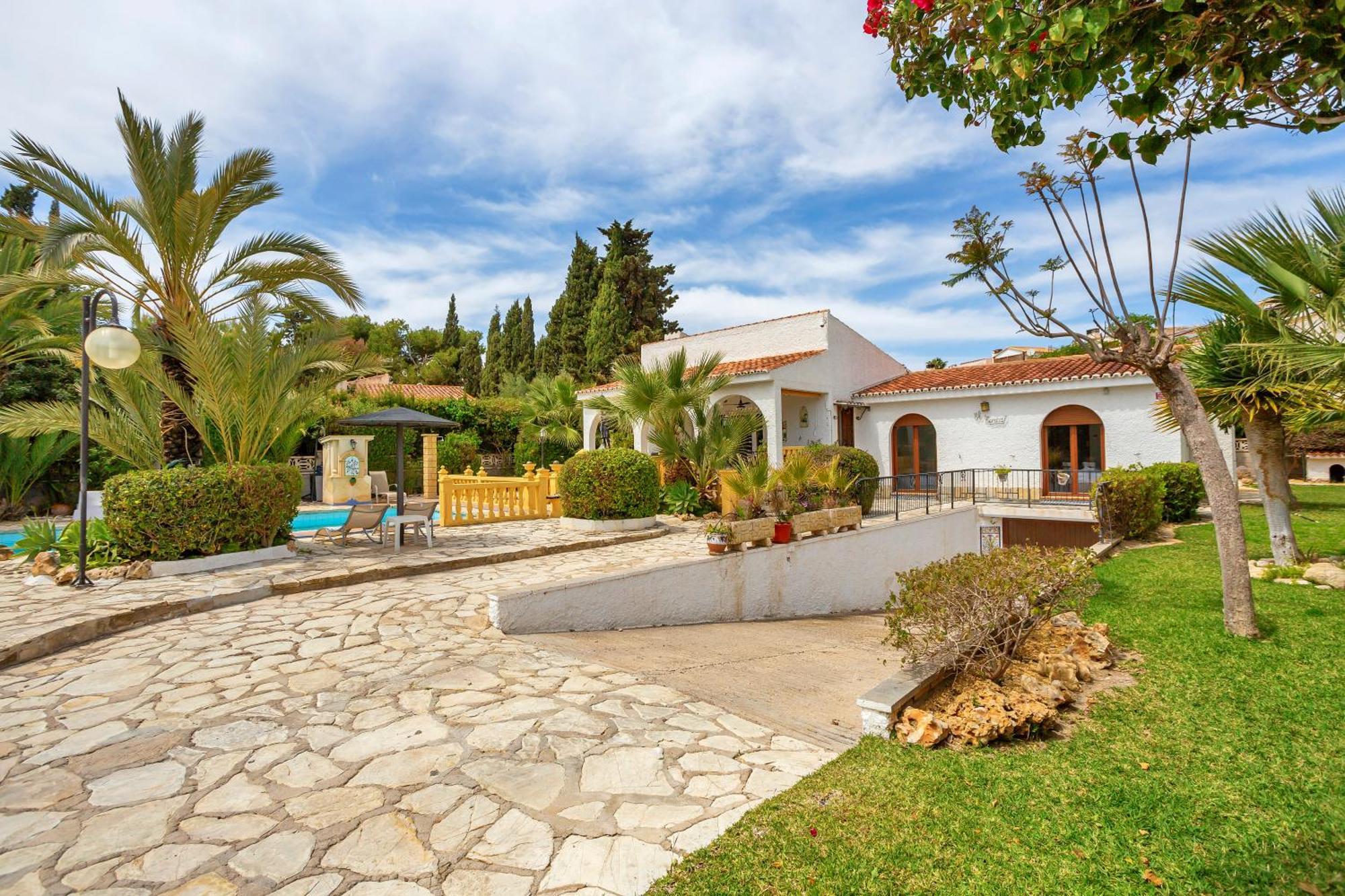Villa La Font With Pool And Bbq *