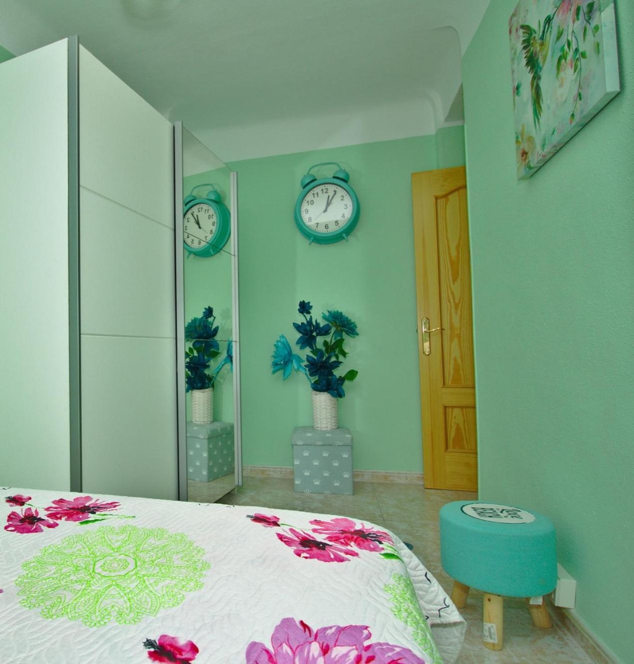 Apartment Magic - *