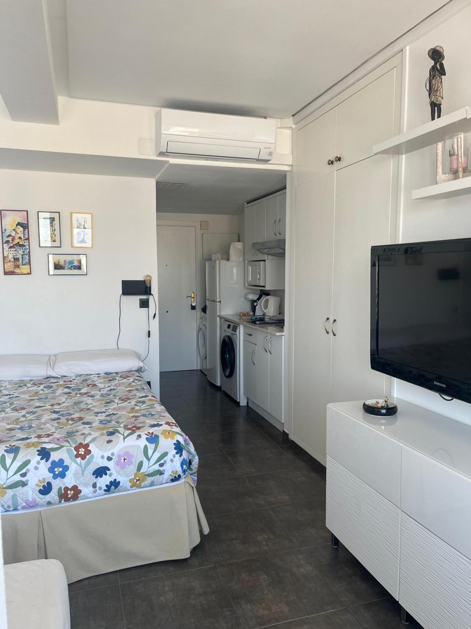 Apartamento Céntrico En El Riscal Alicante