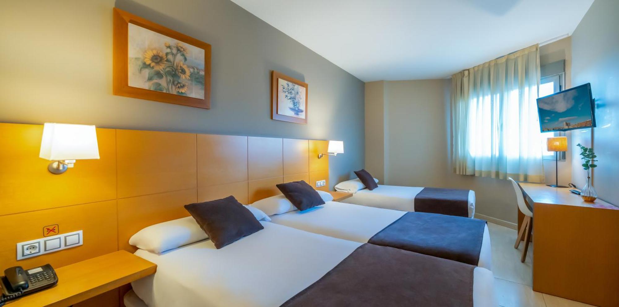 Hotel La Estacion 3*