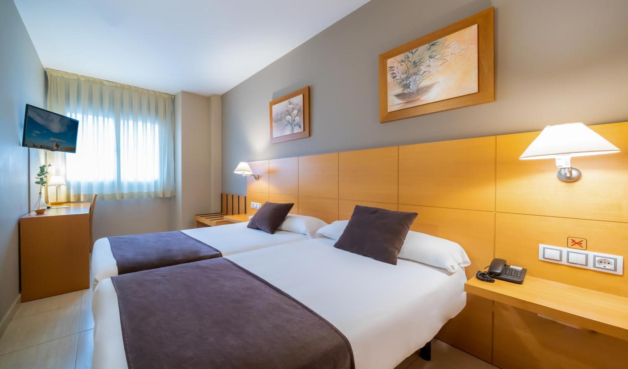 Hotel La Estacion 3*