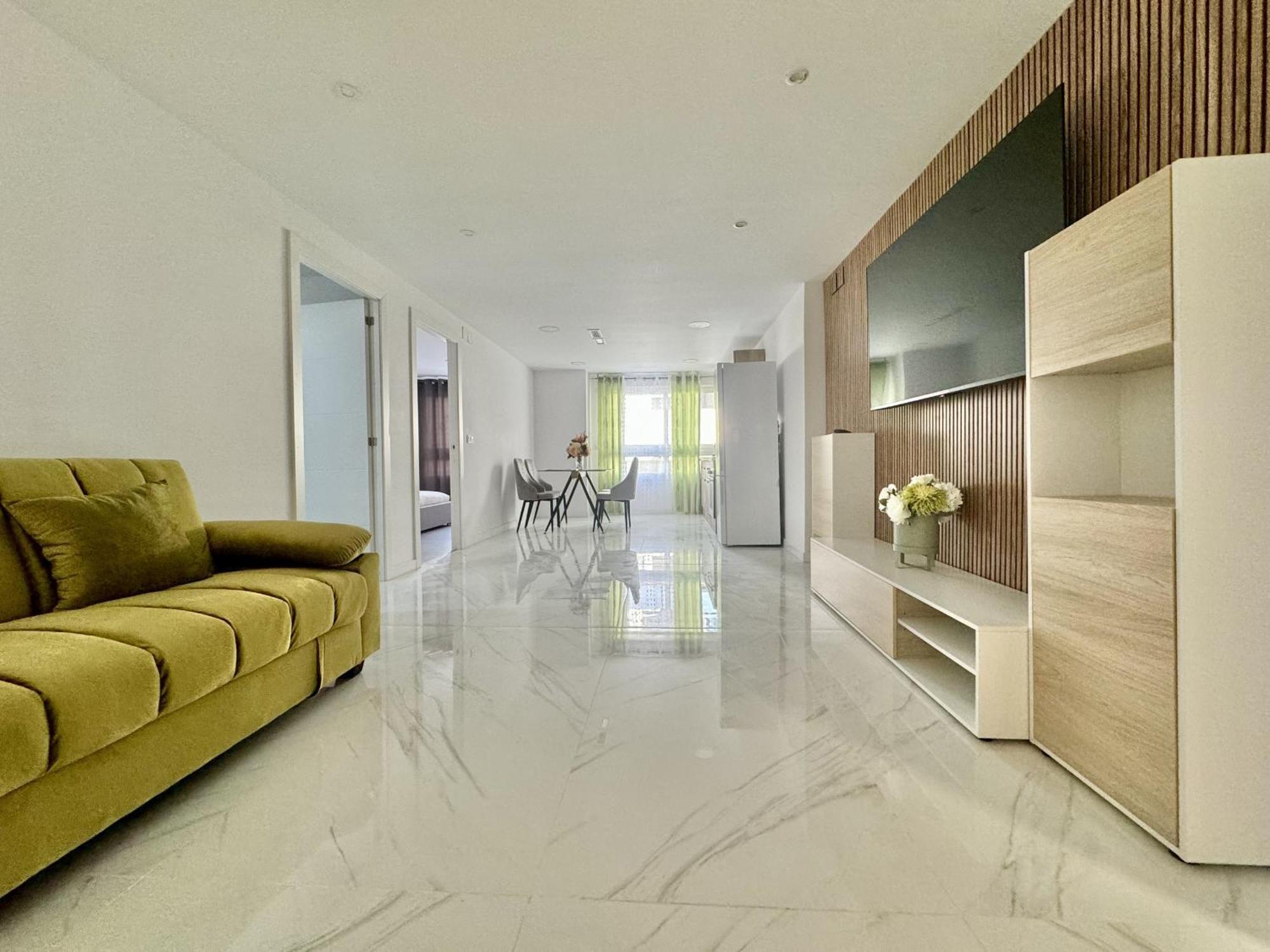 Urban Am By United Renters Apartment *