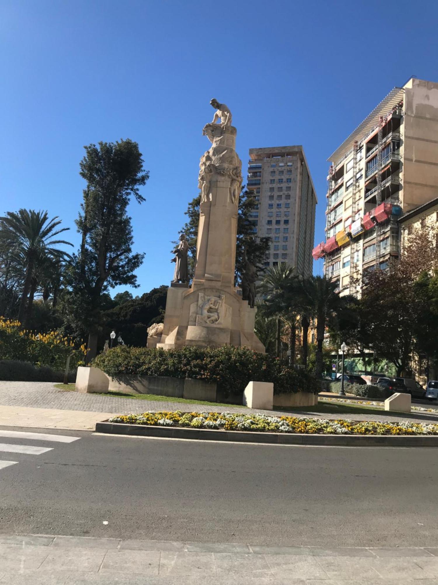 15 Rafael Altamira Apartmento * Alicante