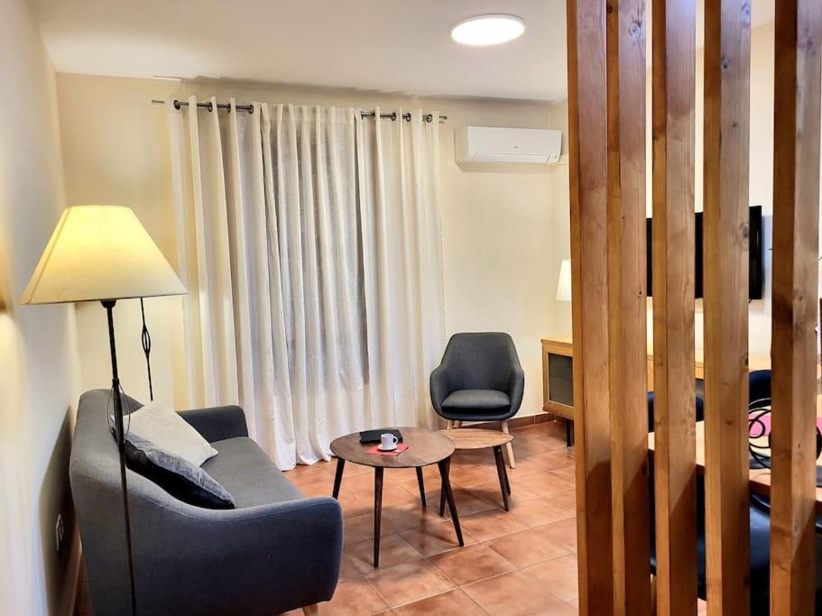 Flamenco, Apartamento Exclusivo De Dos En El Pleno Del Casco Antiguo, Alicante, Playa, Centro Historico, Rambla *