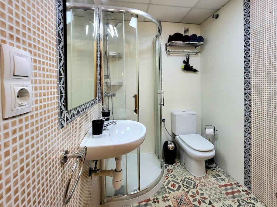 Flamenco, Apartamento Exclusivo De Dos En El Pleno Del Casco Antiguo, Alicante, Playa, Centro Historico, Rambla * Alicante