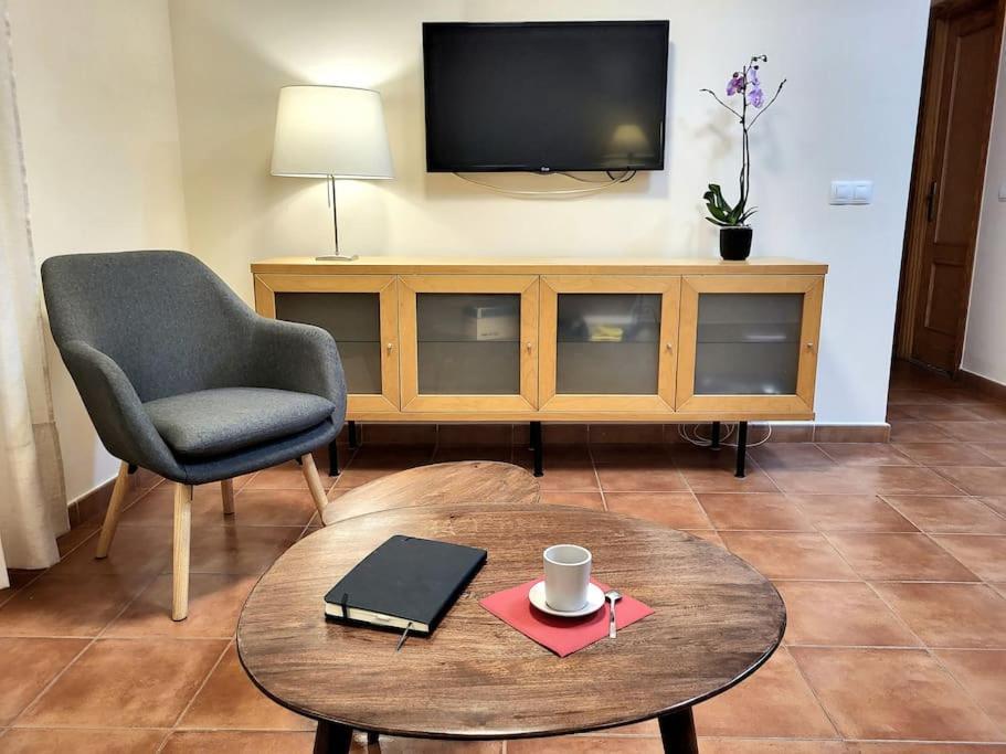 Flamenco, Apartamento Exclusivo De Dos En El Pleno Del Casco Antiguo, Alicante, Playa, Centro Historico, Rambla * Alicante