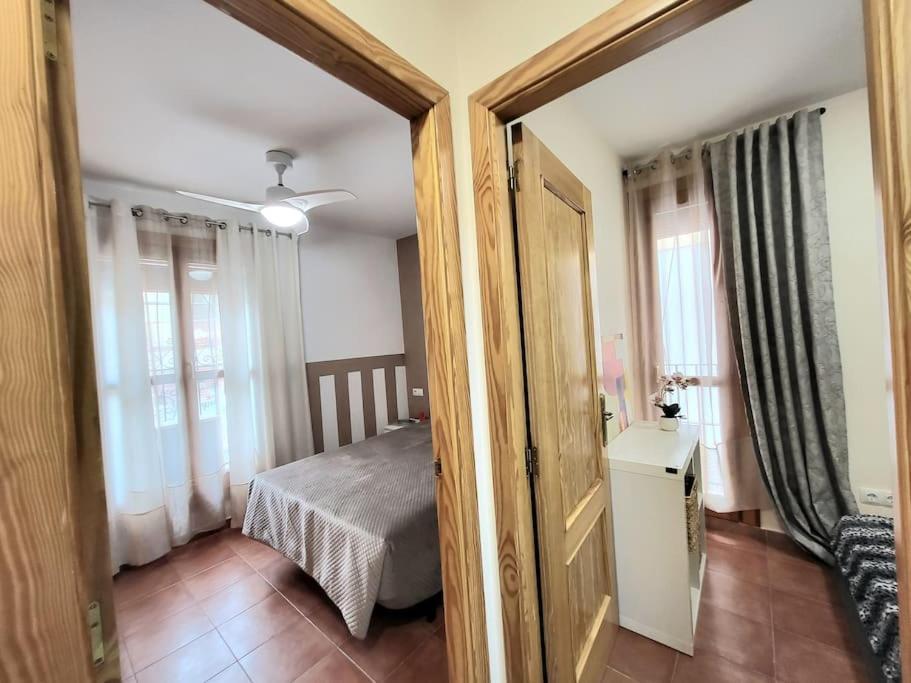 Flamenco, Apartamento Exclusivo De Dos En El Pleno Del Casco Antiguo, Alicante, Playa, Centro Historico, Rambla Apartamento