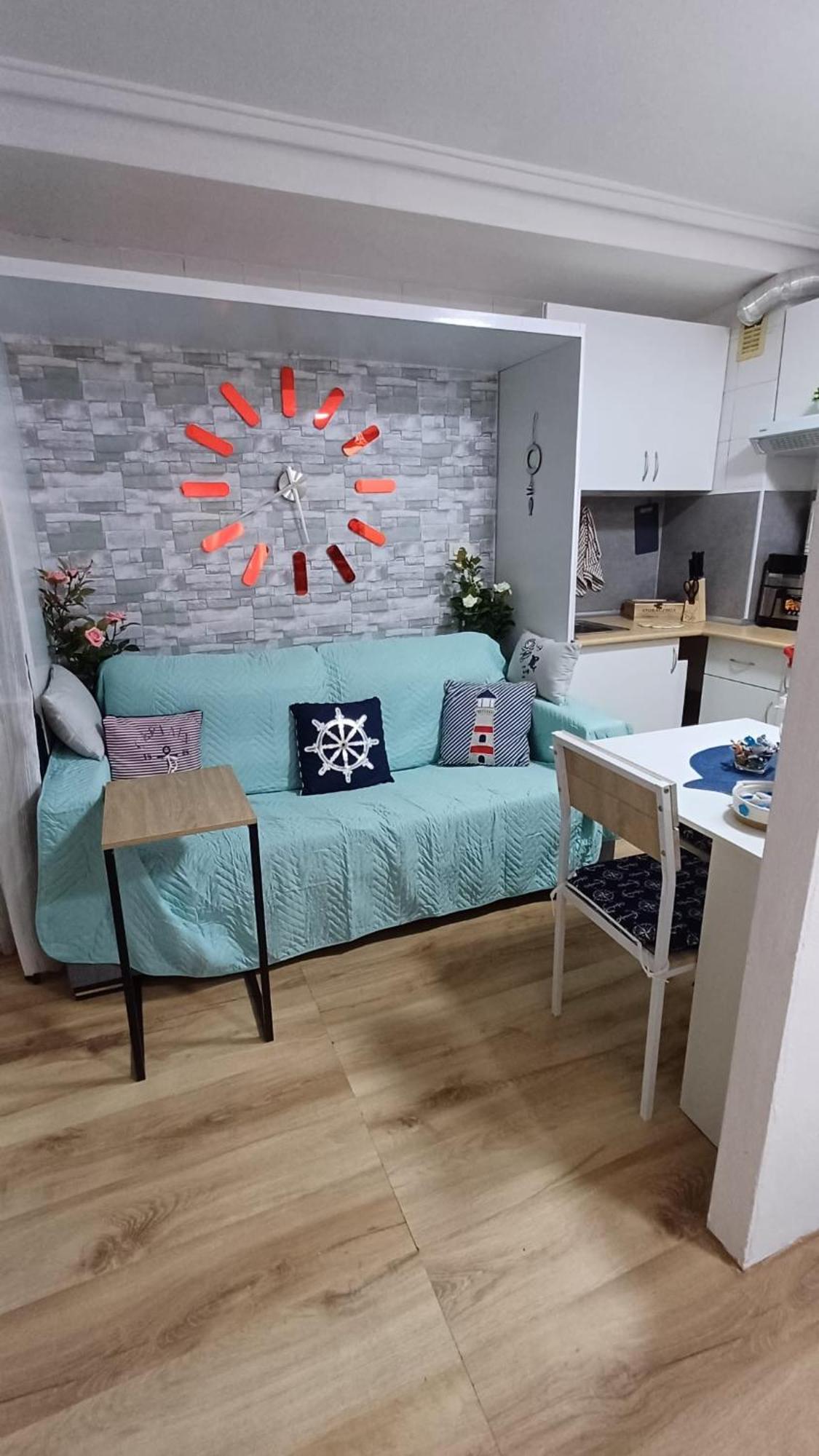 Postiguet Apartamento *