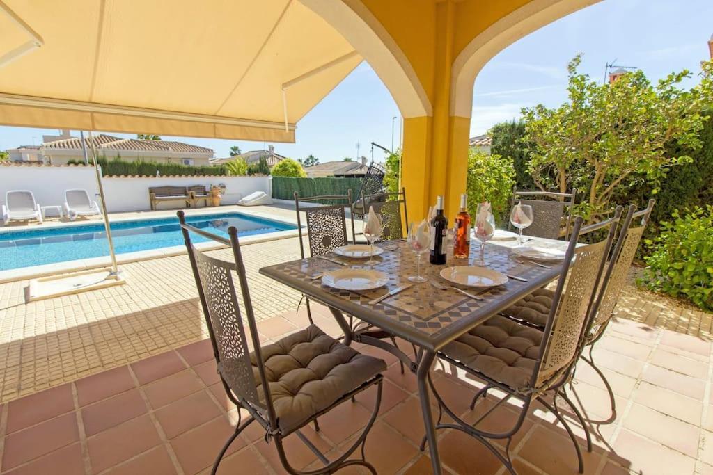 Sr105 4 Bed Family With Private Pool Villa Alicante