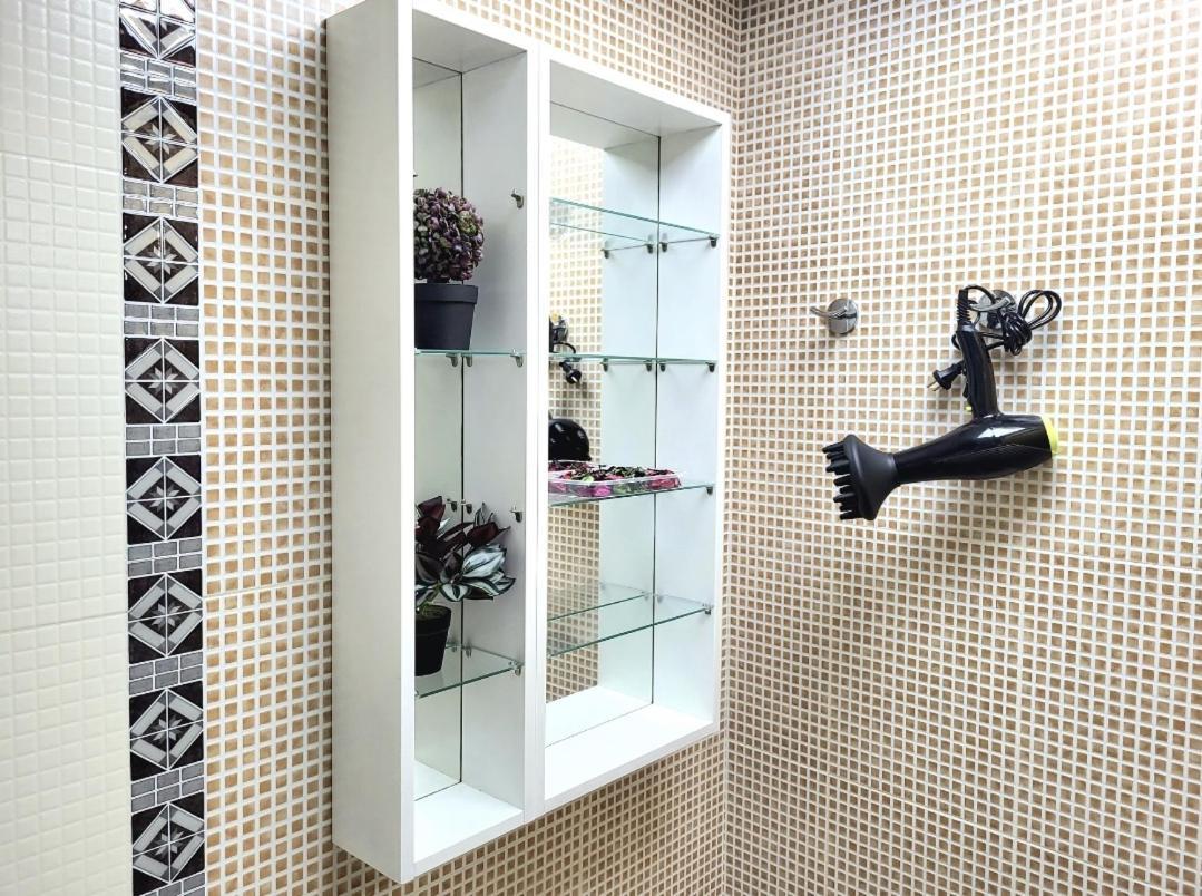 Flamenco, Apartamento Exclusivo De Dos En El Pleno Del Casco Antiguo, Alicante, Playa, Centro Historico, Rambla