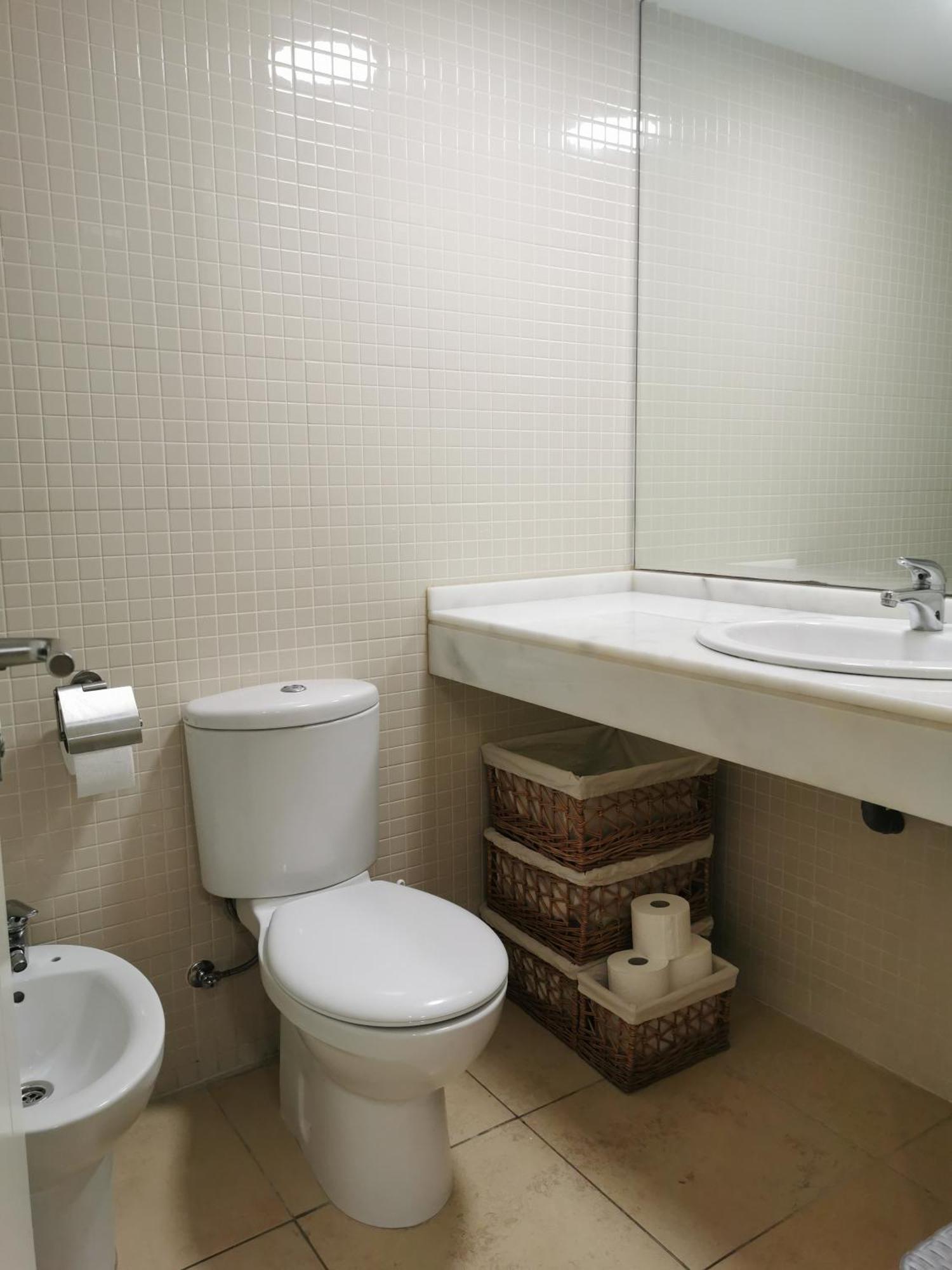 Apartamento Primera Linea Y Con Encato Enplaya De San Juan *