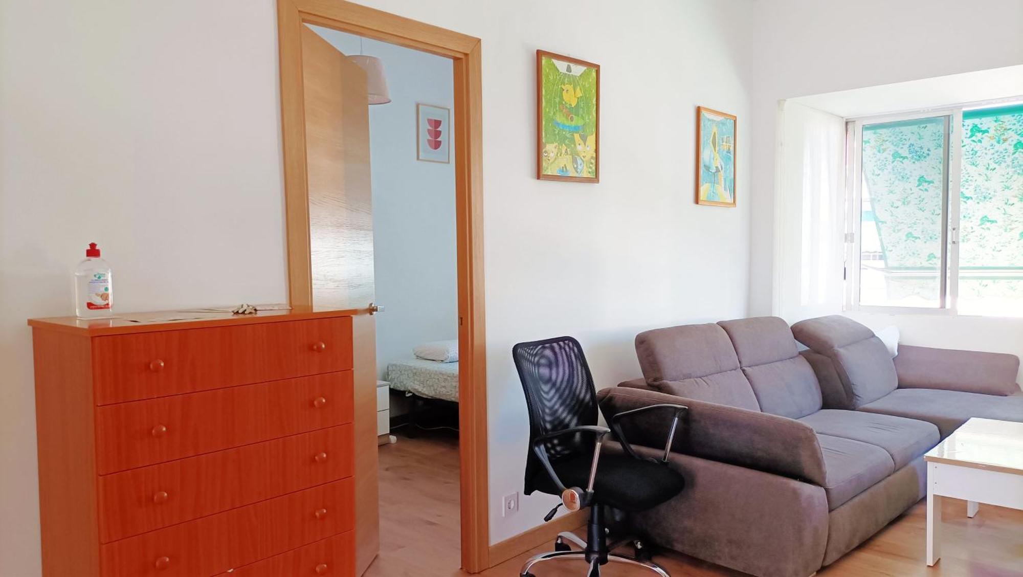 Anna Habitación en casa particular Alicante