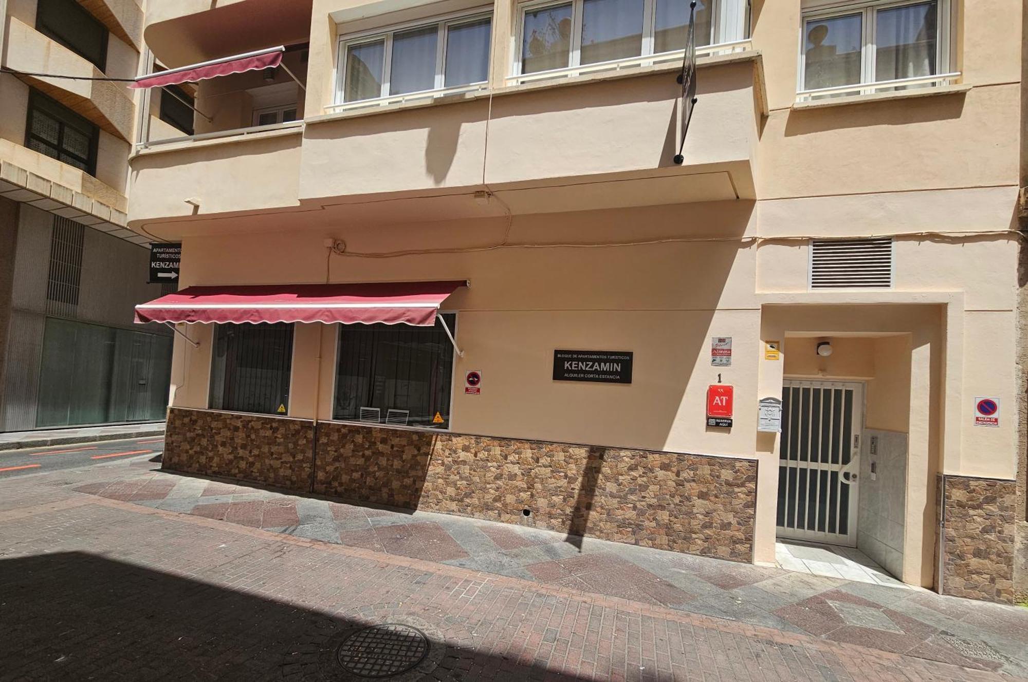 Turisticos Kenzamin Apartamento Alicante