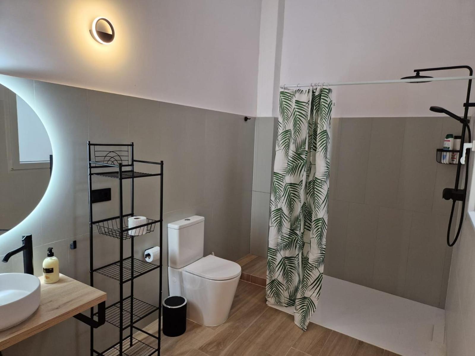New 2024 Luxury Design Lofts, By Santa Barbara Castle, With Pool Table, Ac And Wifi * Alicante