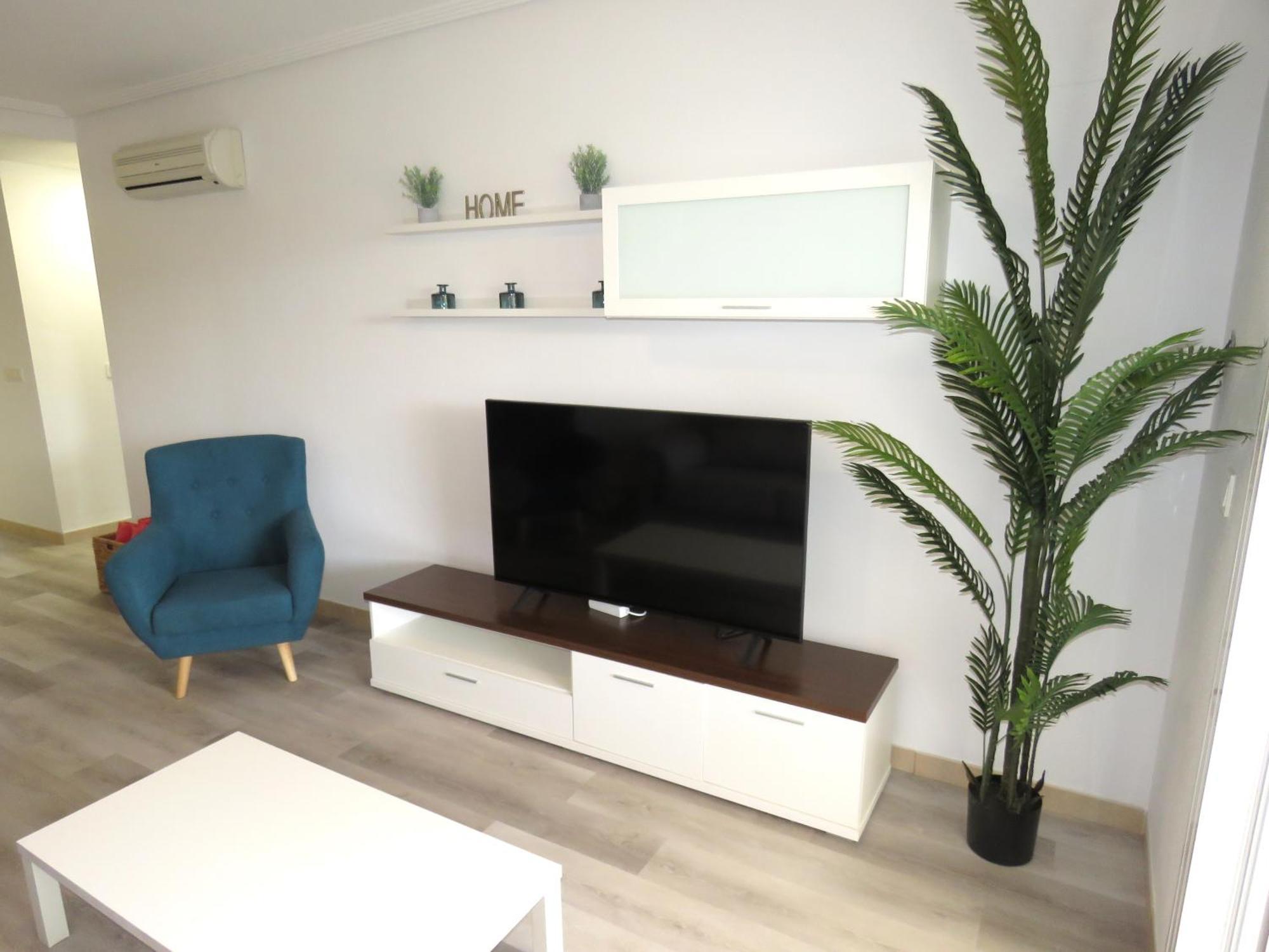 Villamartin Palms Stylish Close To Golf And Ocean With Garden Views *