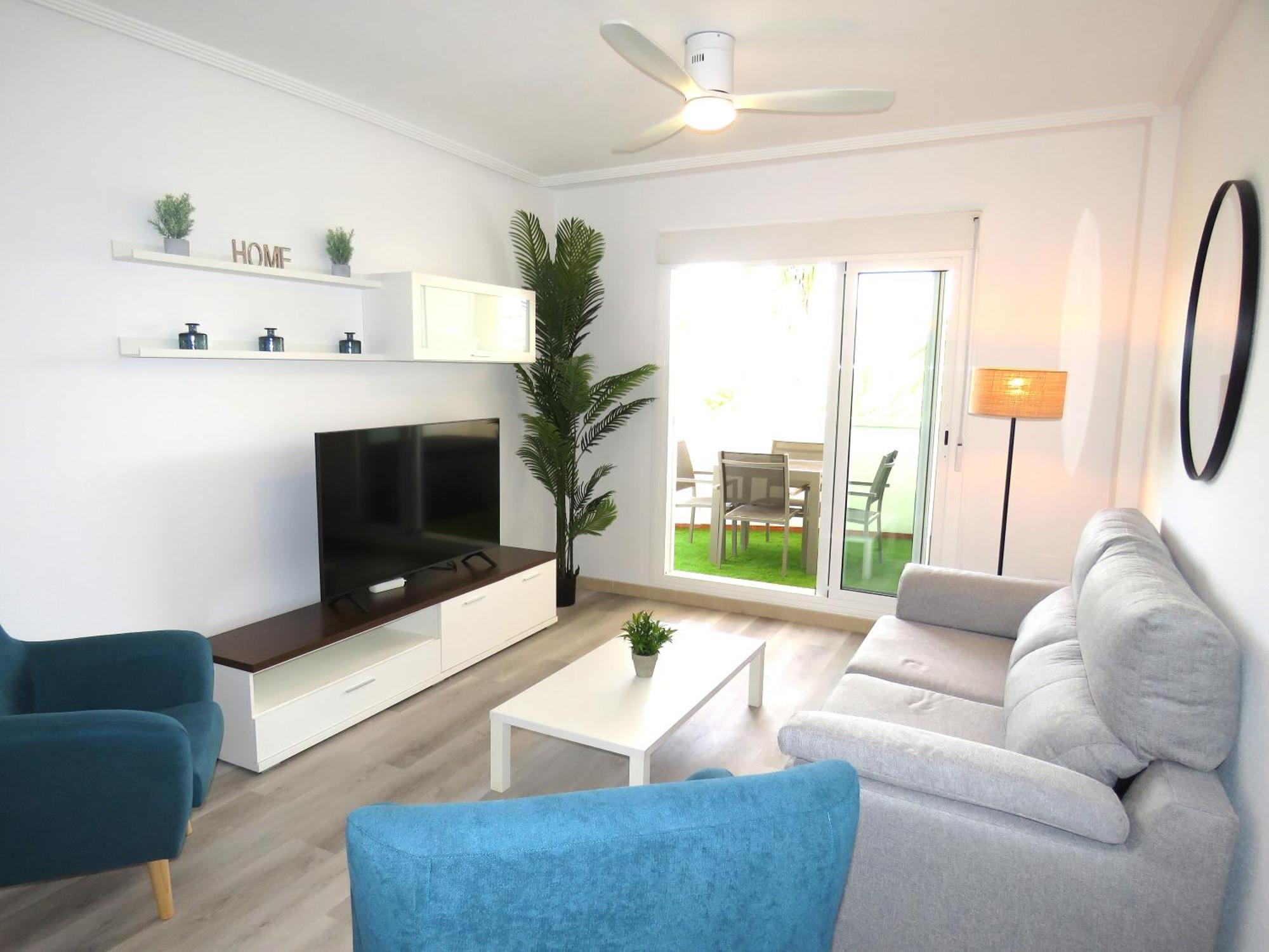 Villamartin Palms Stylish Close To Golf And Ocean With Garden Views *