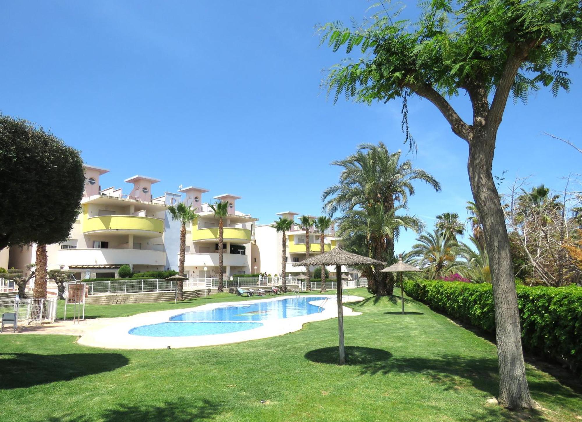 Villamartin Palms Stylish Close To Golf And Ocean With Garden Views Apartment