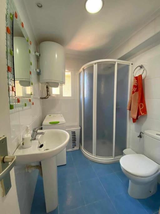 Apartamento Apto Reformado 2-4 Pax, Wifi, Piscina Y Parking Junto A La Playa Alicante