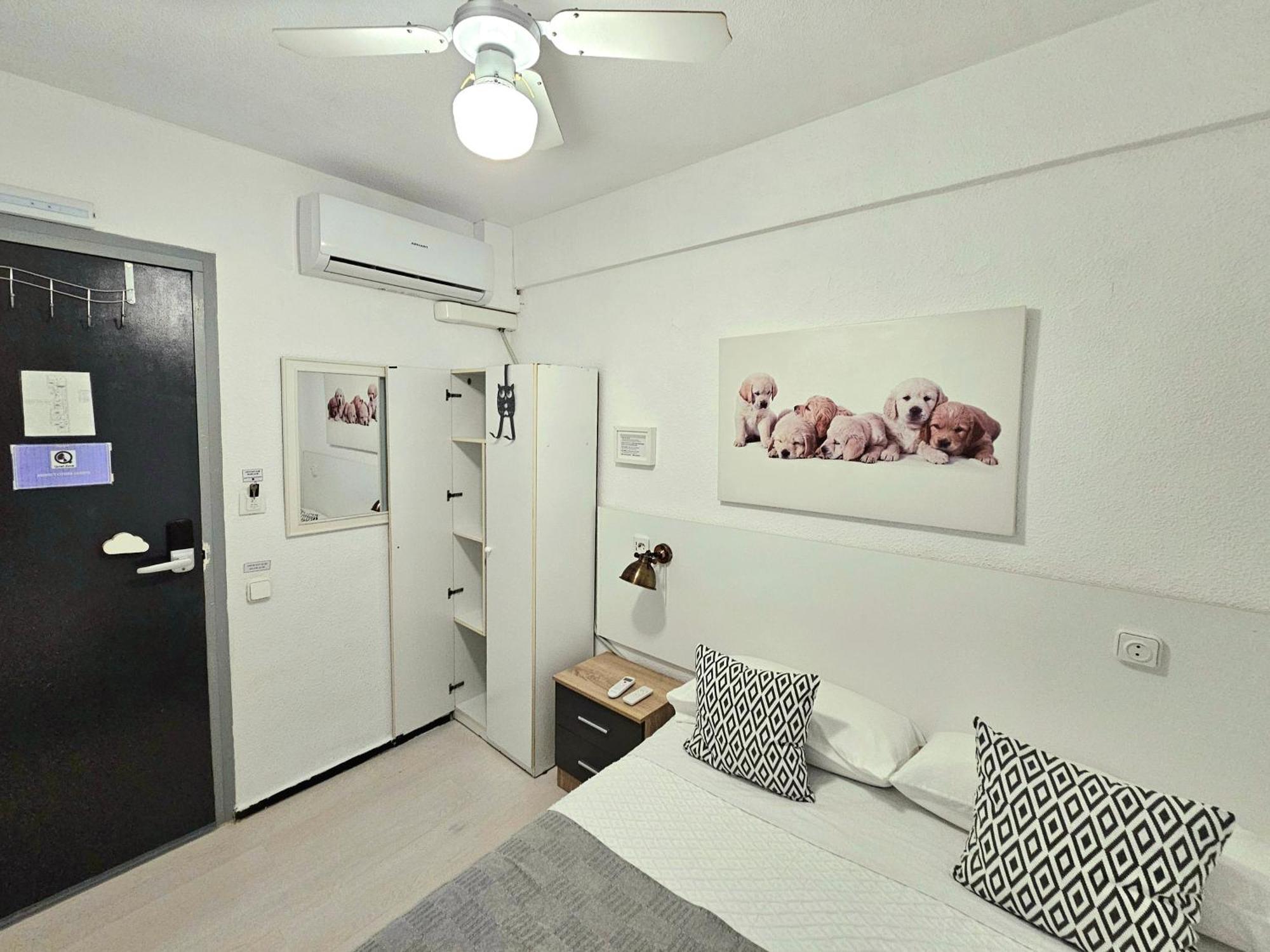 Centric Mercado Hostel *