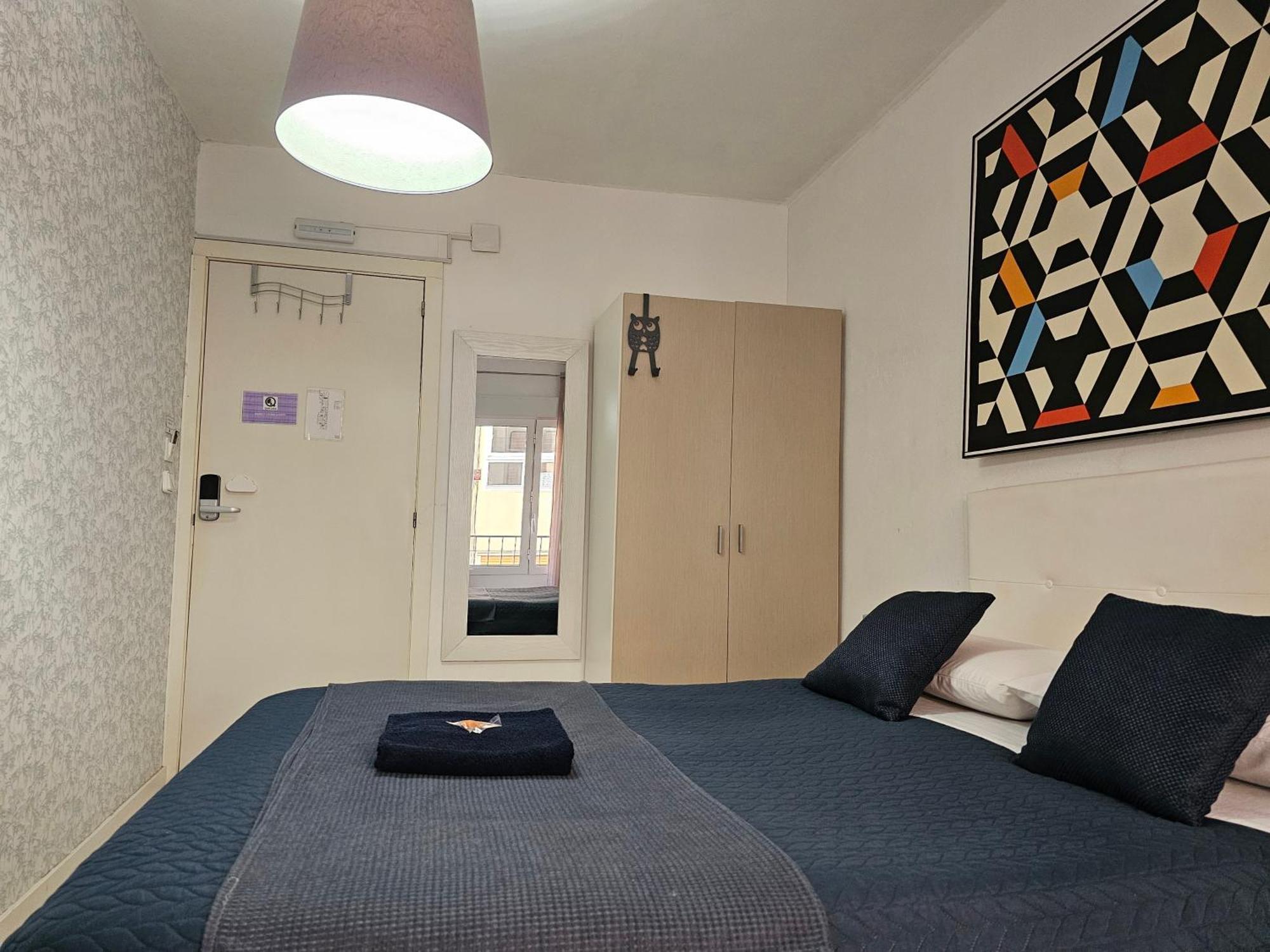 Centric Mercado Hostel *