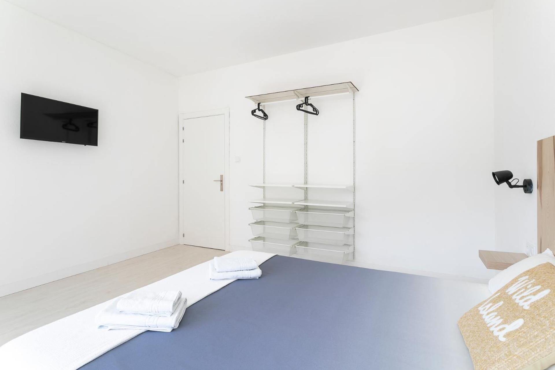 Casa Mila Sv19