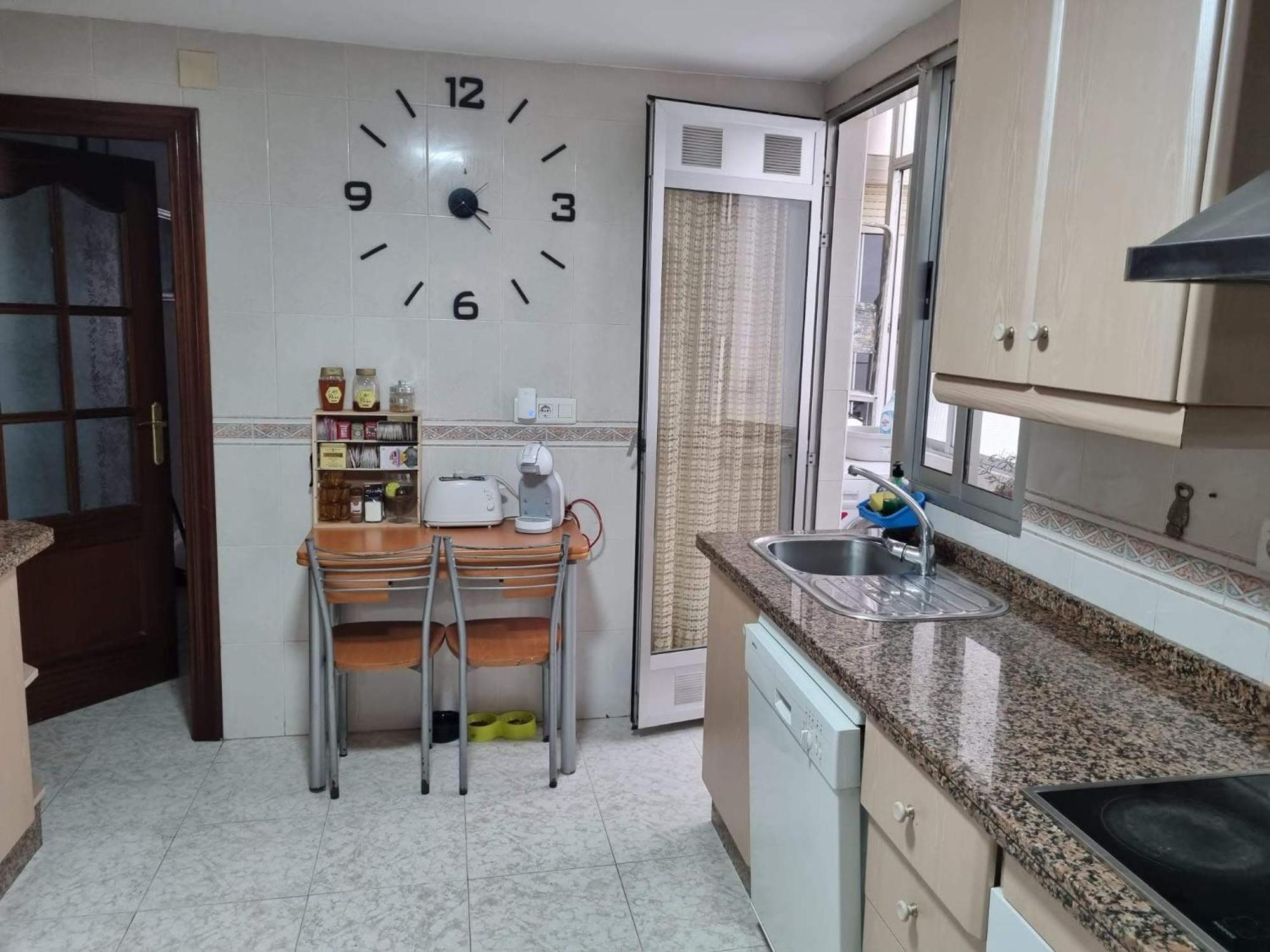 Single Alicante