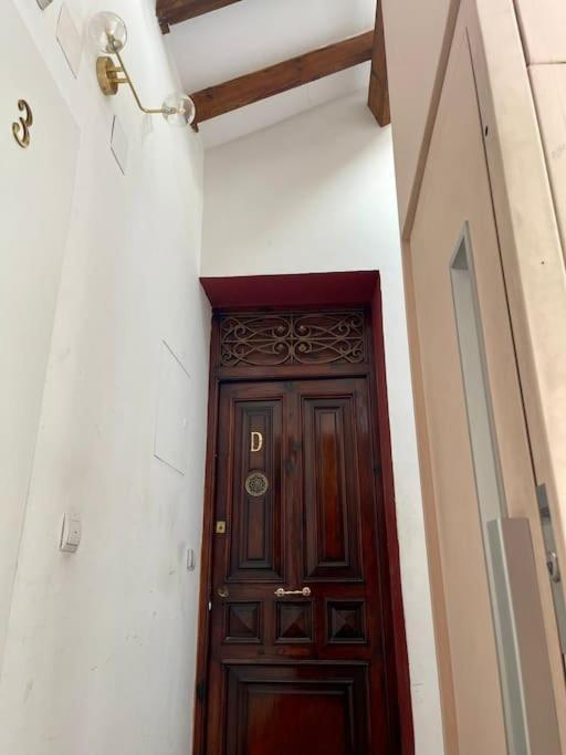 Apartamento Gran Atico Con Terraza En El Centro De Alicante
