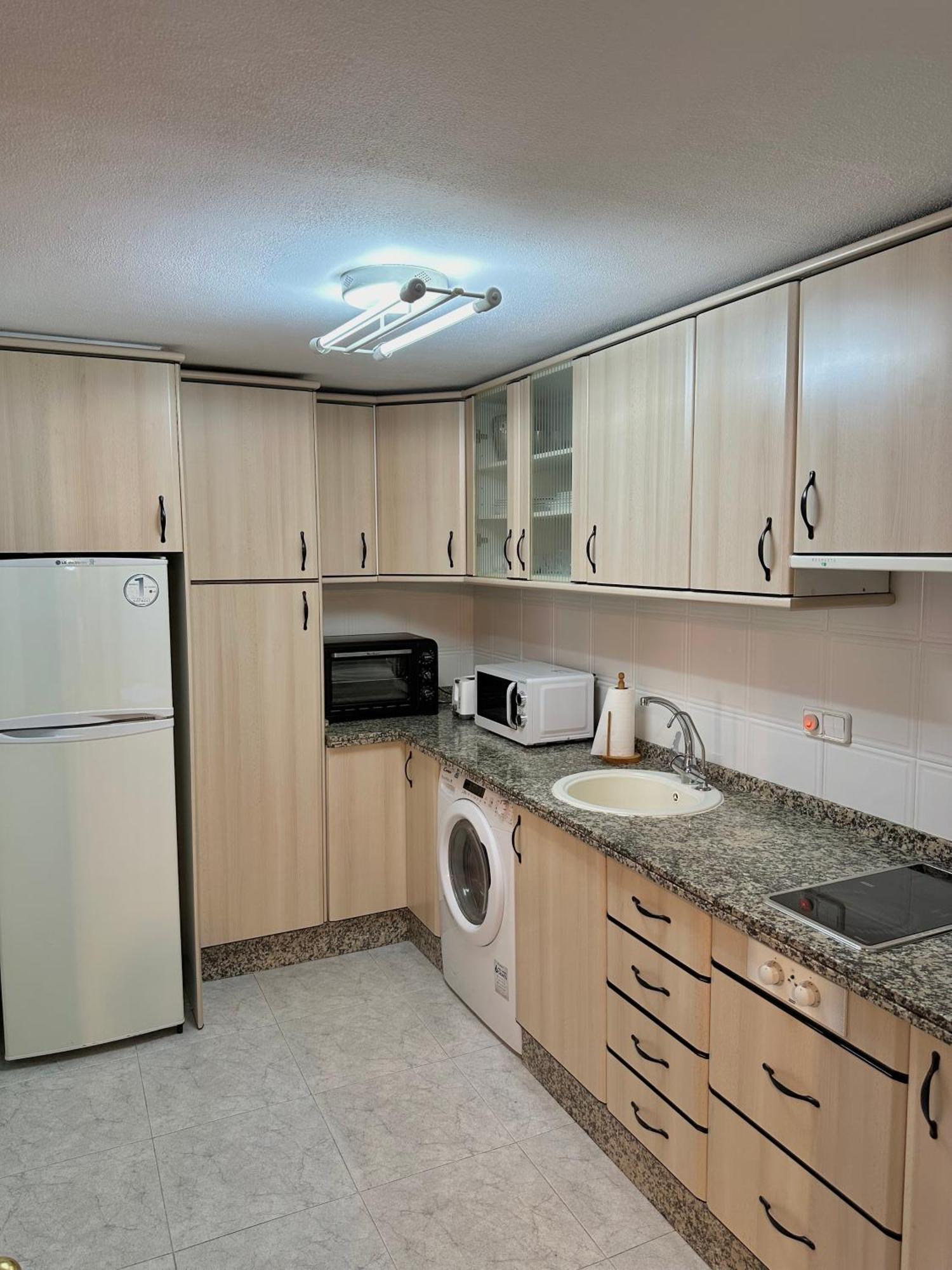 Apartamento Piso En El Corazon De Con Ubicacion Unica *
