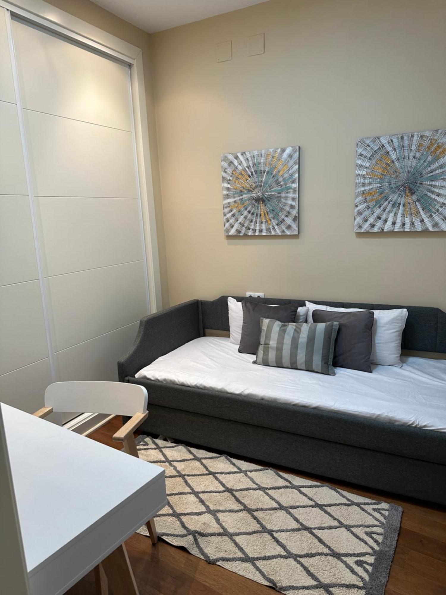 Plaza Nueva Flat