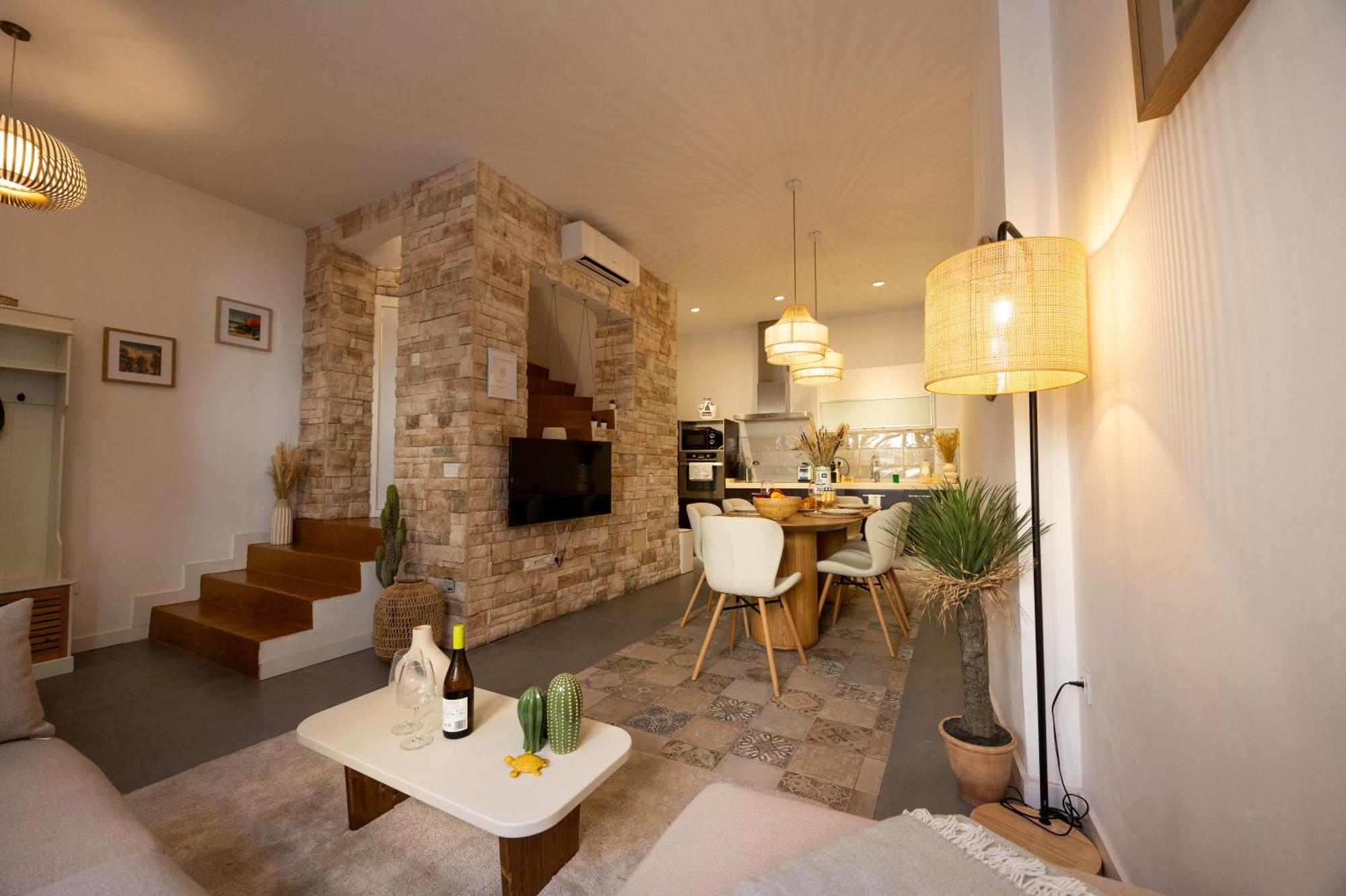 Casas 349h Centre Trafalgar Holiday home