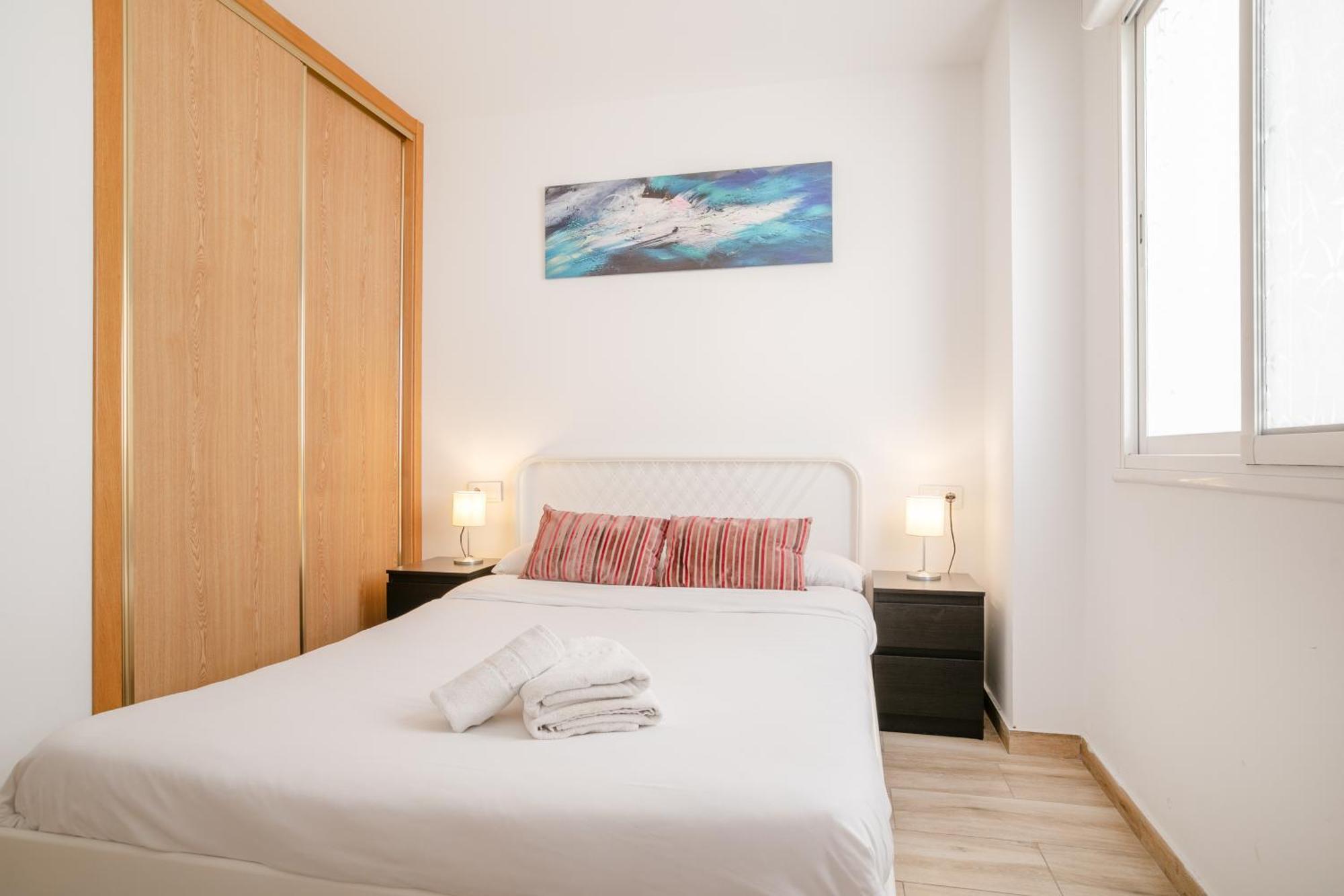 San Leandro, Centro Apartamento