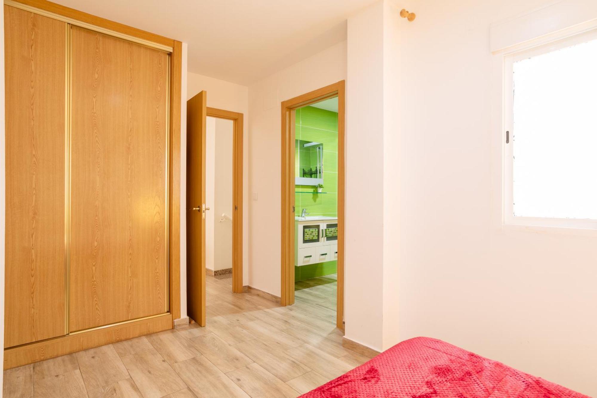 San Leandro, Centro Apartamento