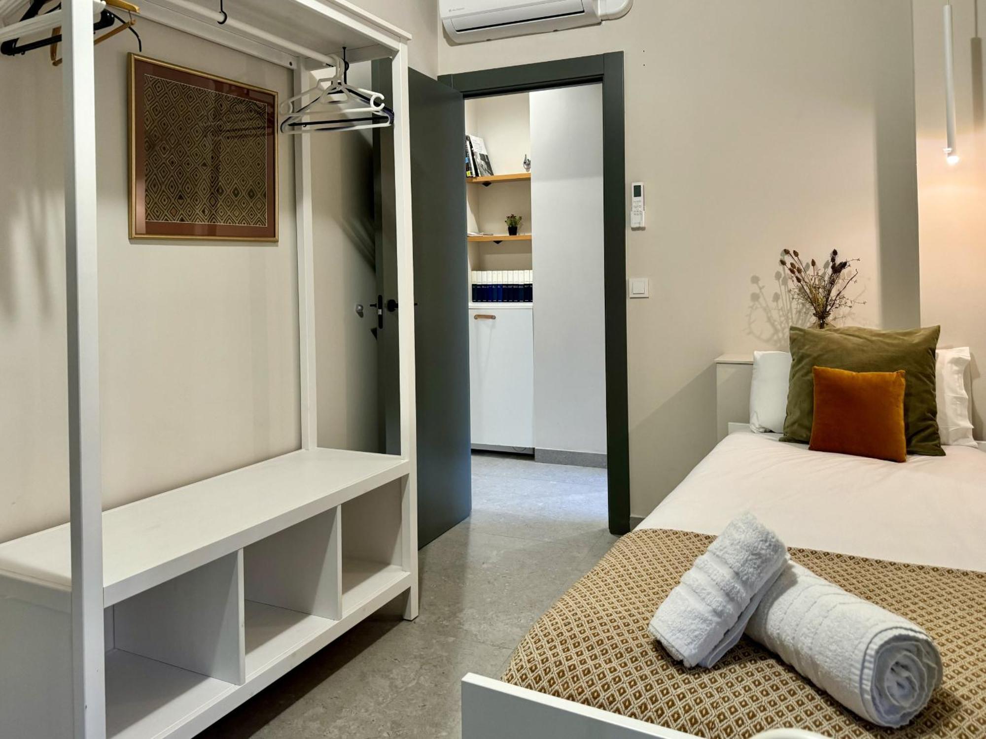 Modern Charm In Barrio