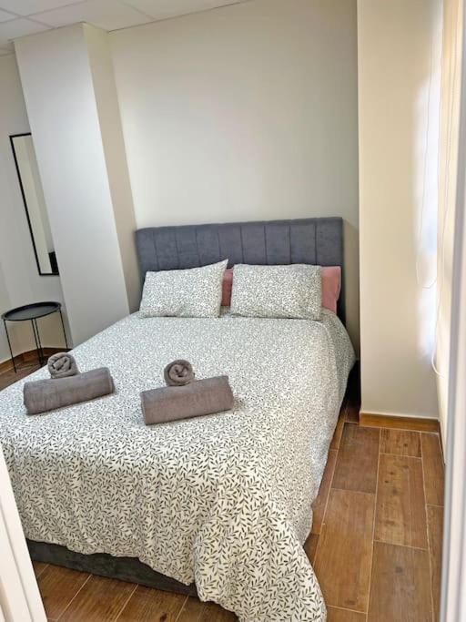 Nuevo, Plaza De Toros, Airc Apartment