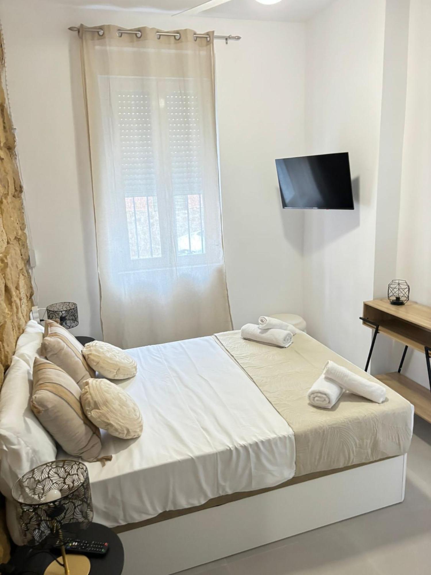 Carolinas By Coqueto Homestay *