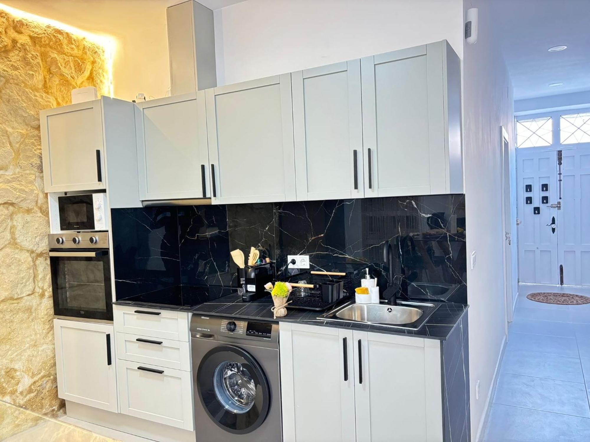 Carolinas By Coqueto Homestay Alicante