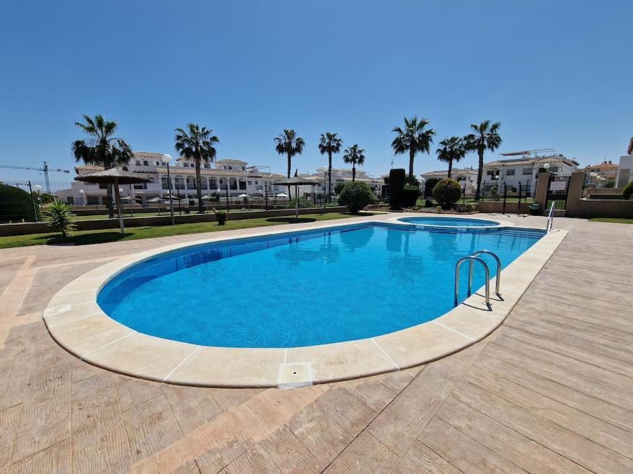 Apartamento Punta Prima Flat With Private Roof Terrace *