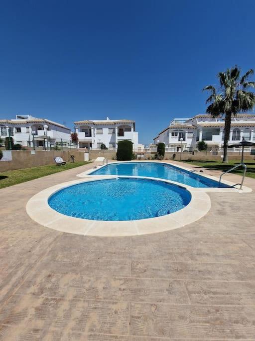 Punta Prima Flat With Private Roof Terrace Apartamento *