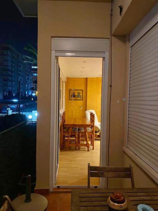Apto Al Lado De La Playa, 1 Dormitorio, Parking Apartamento Alicante
