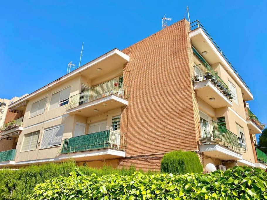 Apartamento Apto Al Lado De La Playa, 1 Dormitorio, Parking Alicante