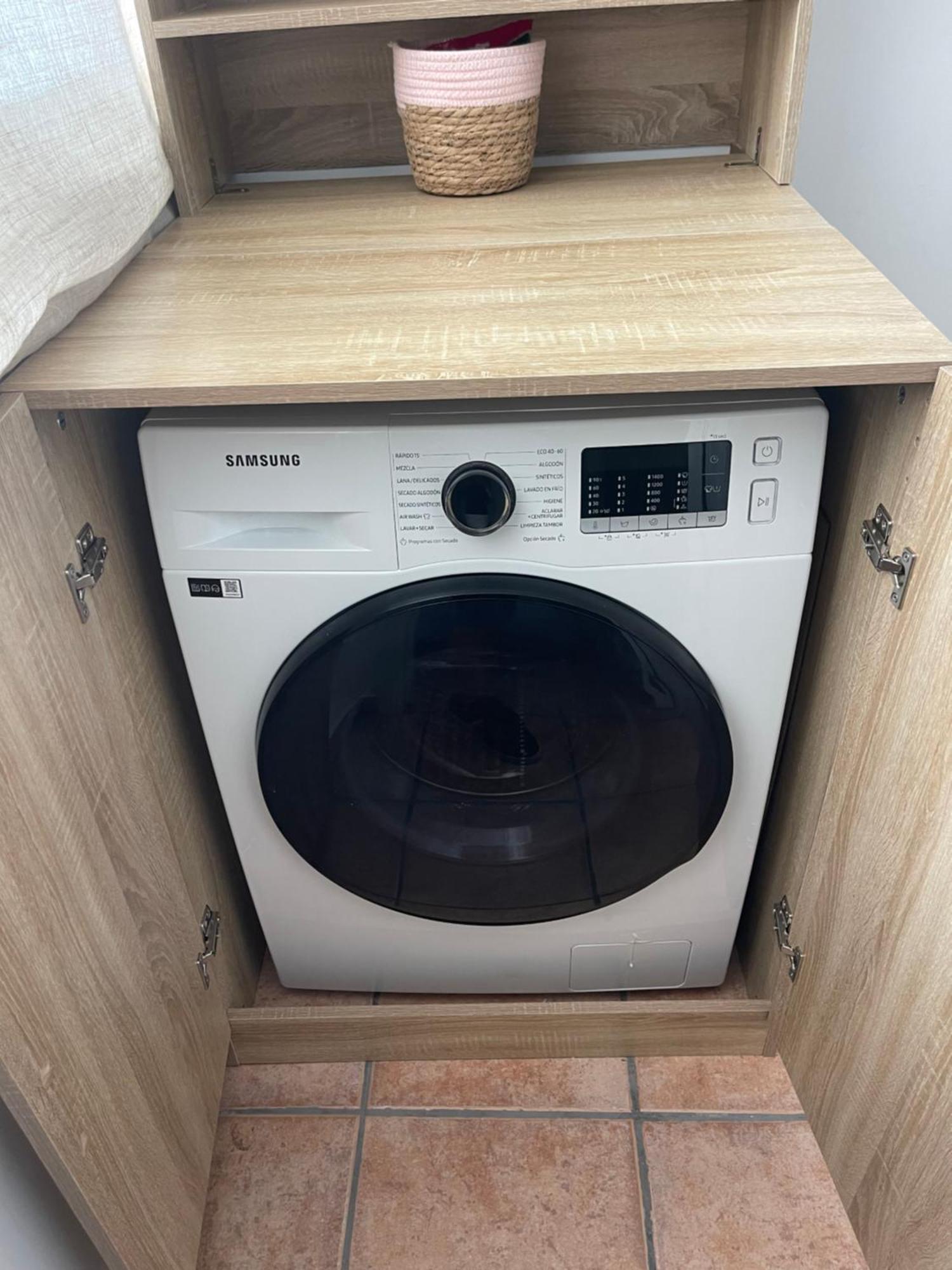 Apartamento Gran Atico Con Terraza En El Centro De *