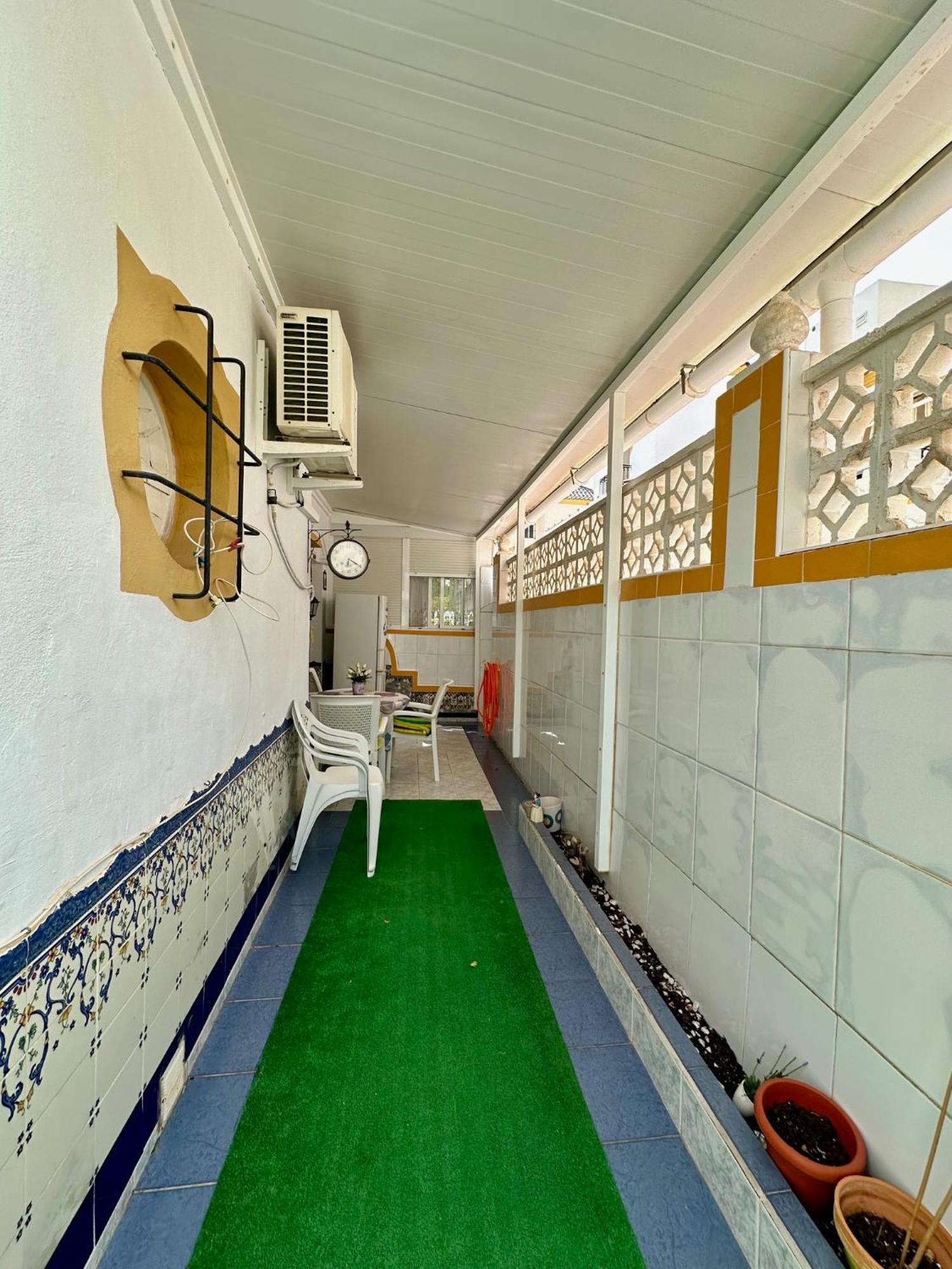 Torrevieja Rentalholidays Ref 032 Alicante