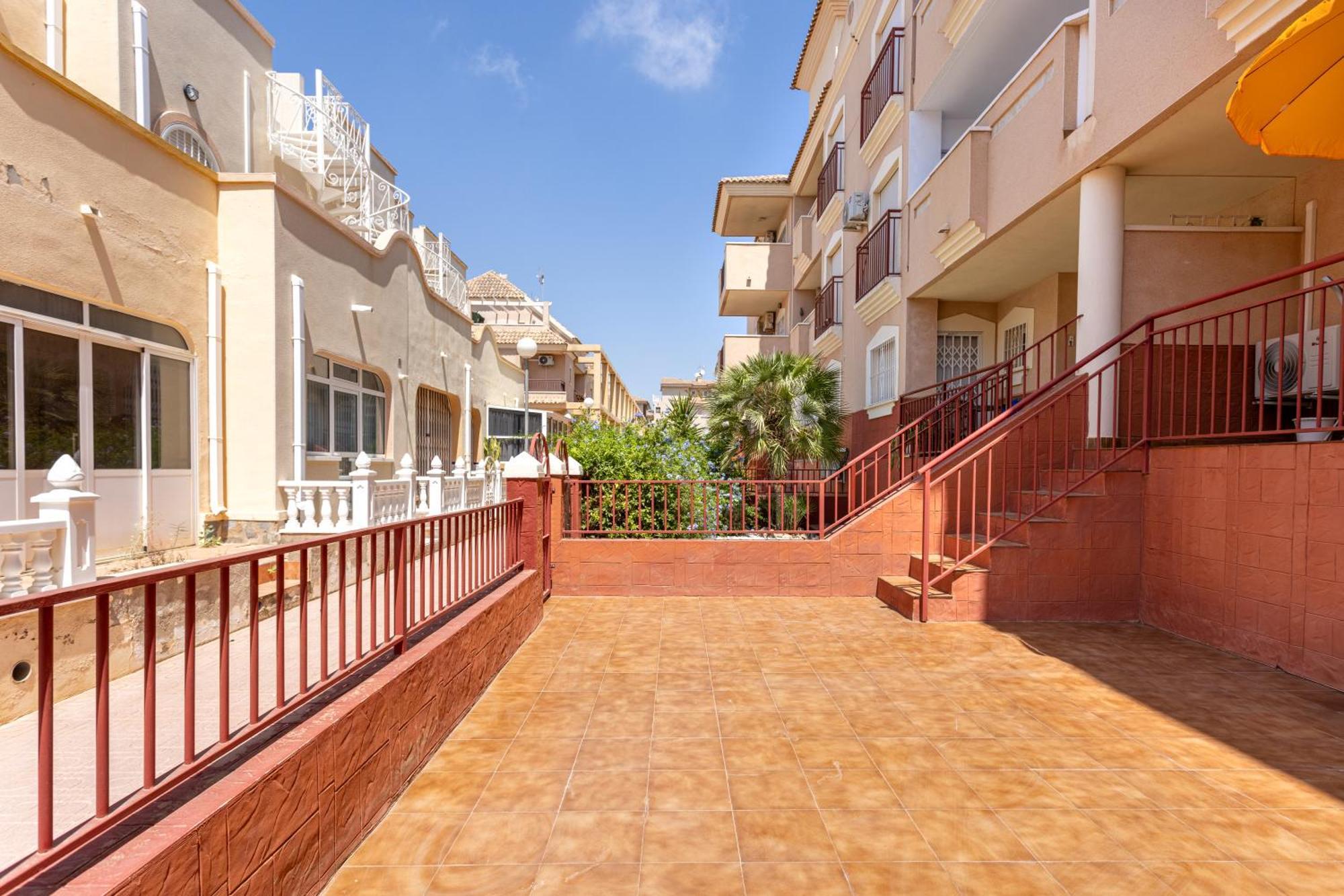 Two Bedroom Apartament In La Florida * Alicante