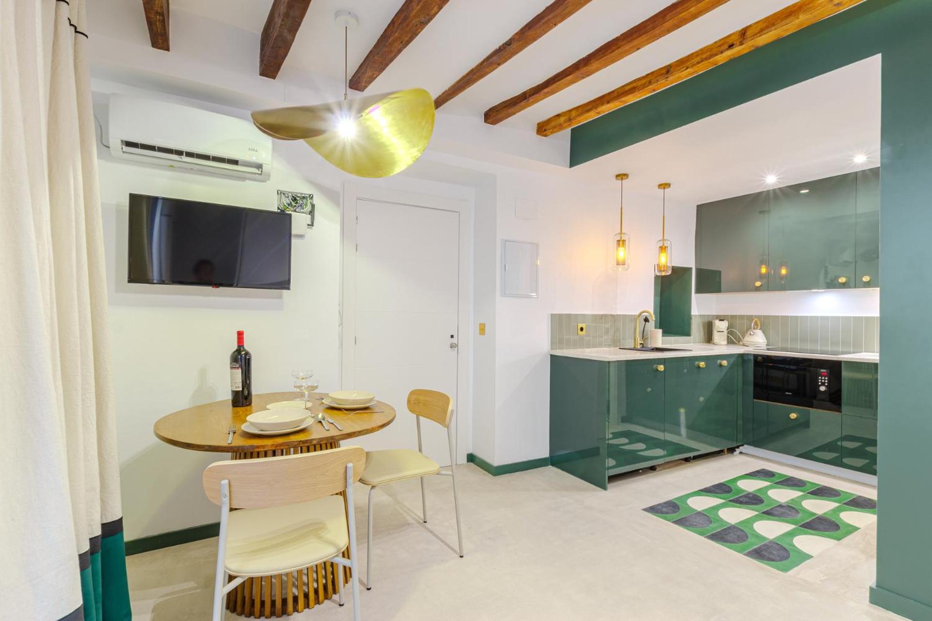 Apartamento Refined And Practical In Historic Center Of *