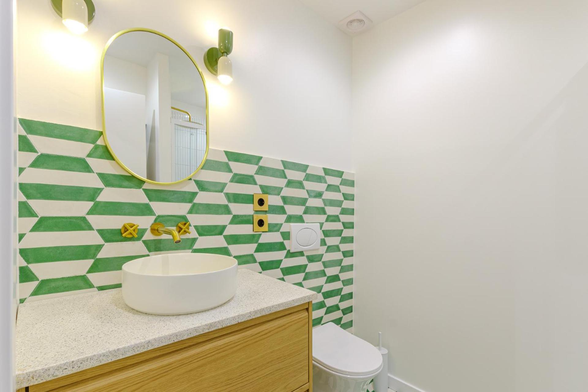Apartamento Refined And Practical In Historic Center Of Alicante