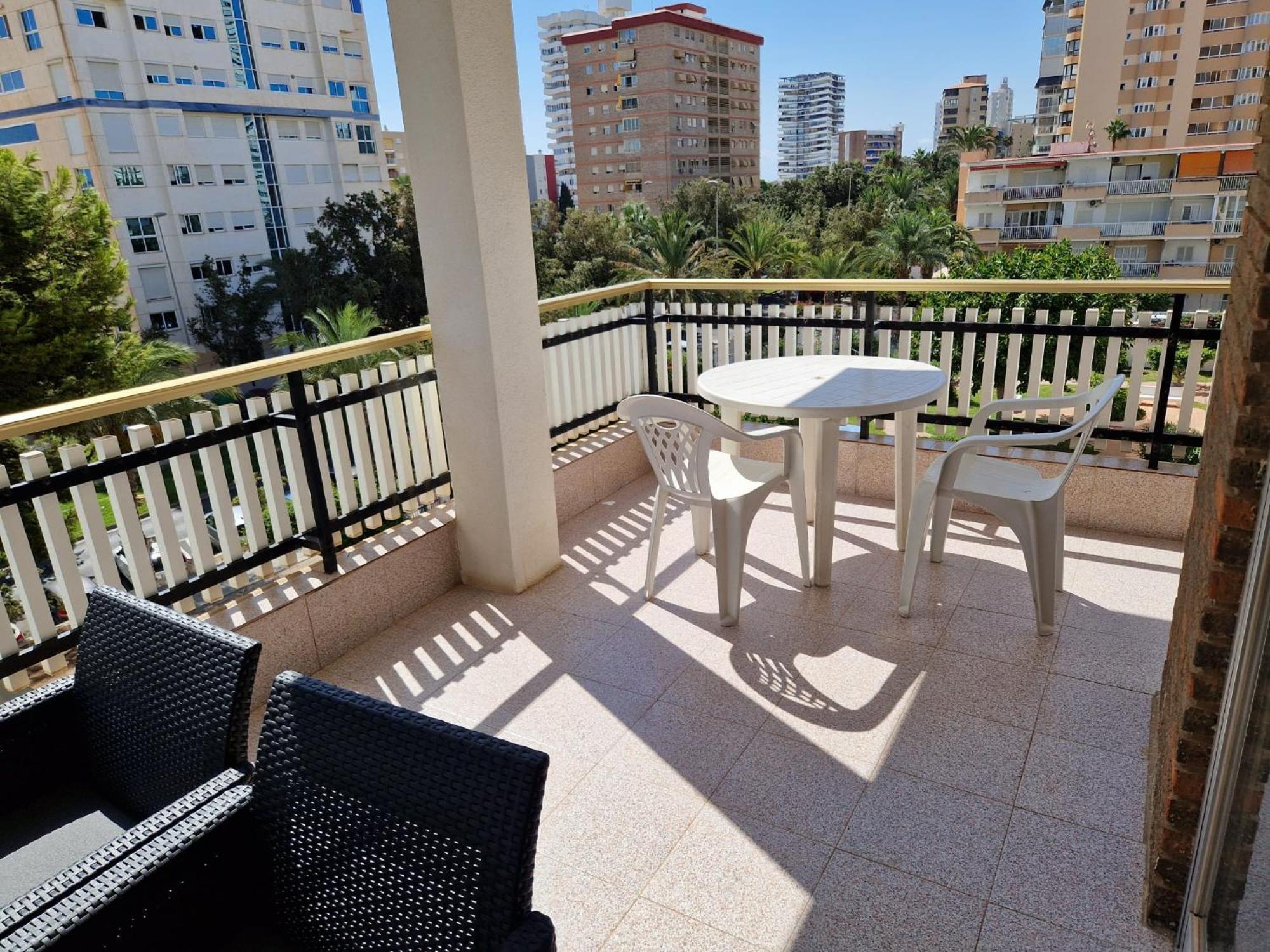 Apartamento Luminoso Reformado Con Gran Terraza A 2 Mins A Pie De La Playa De San Juan *